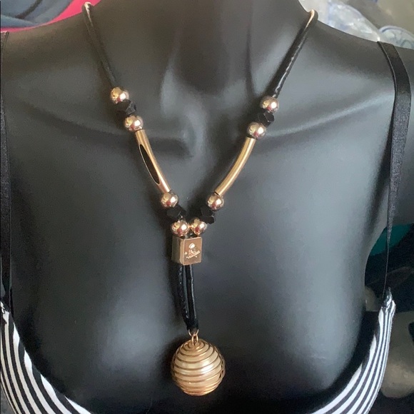 Women necklace - Picture 1 of 3